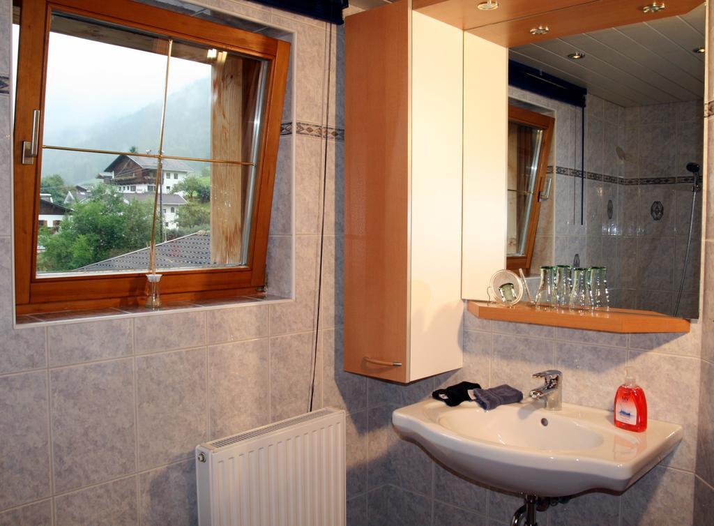 Ferienwohnung Felix-Adults Only Neustift im Stubaital Ngoại thất bức ảnh